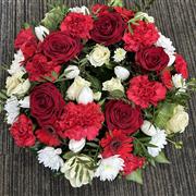 Wreath Red and white