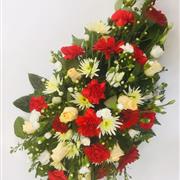 Red &amp; Cream Tear Drop Spray