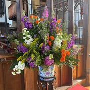 Service arrangement vibrant