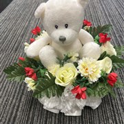 White teddy posy
